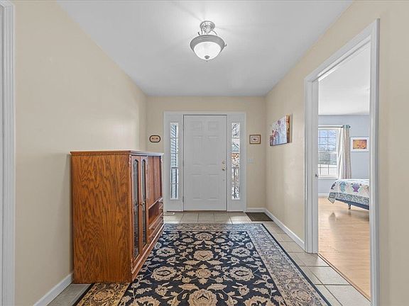 2nd image of 42 Haileys Way