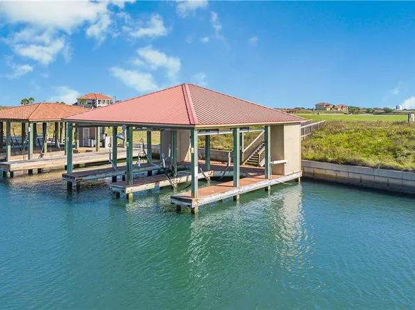 92 Chardonnay Way, Pt O Connor, TX 77982