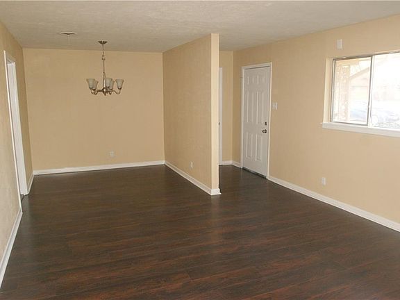 3rd image of 6778 Briley Dr