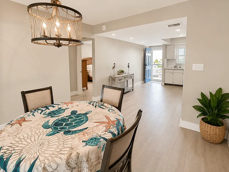 5575 Gulf Blvd #421 — Photo 6