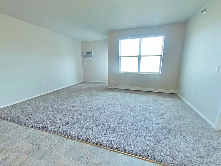 Boulder Ridge Apartments — Photo 32