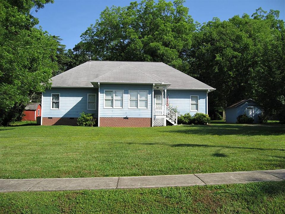 1st image of 604 West St