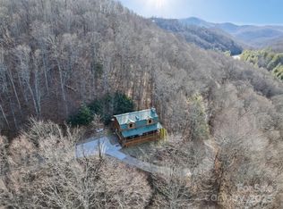 171 Sharons Blf, Franklin, NC 28734