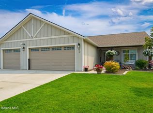 8624 W Ferguson Ln, Rathdrum, ID 83858