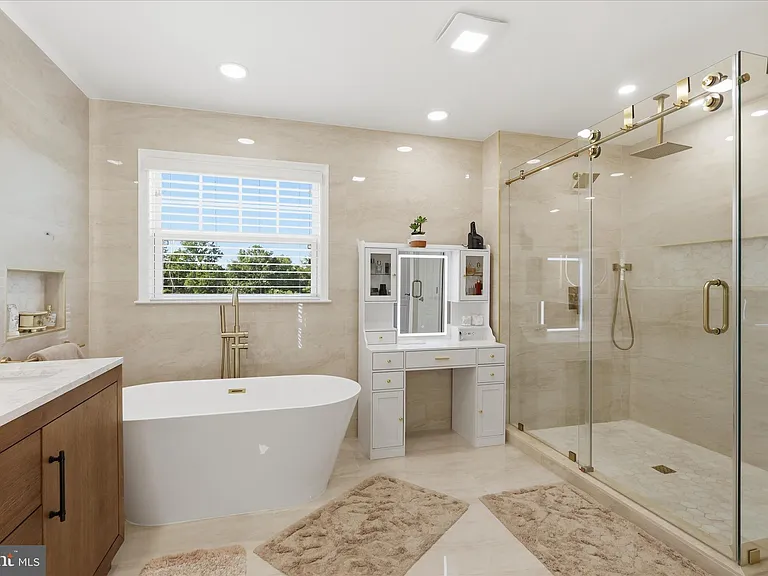 42522 Stratford Landing Dr — Photo 23