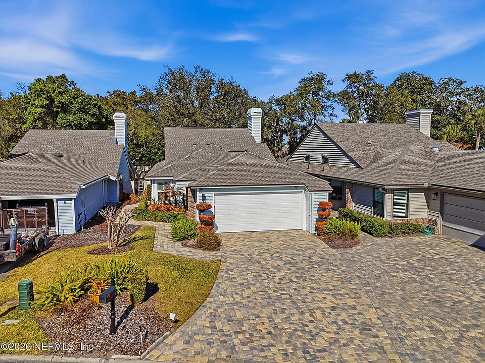 1st image of 7 WALKERS RIDGE Drive