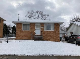 7615 Theota Ave, Parma, OH