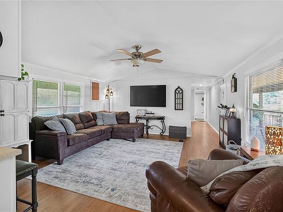 4th image of 25 Sunflower Rd