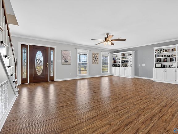 4th image of 1600 Lasseter Rd