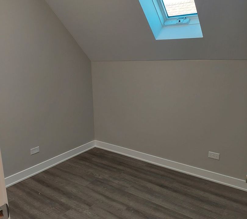 2nd image of 4117 S Albany Ave #3F