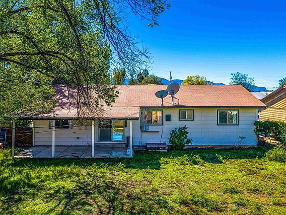 3rd image of 840 Brookside Drive