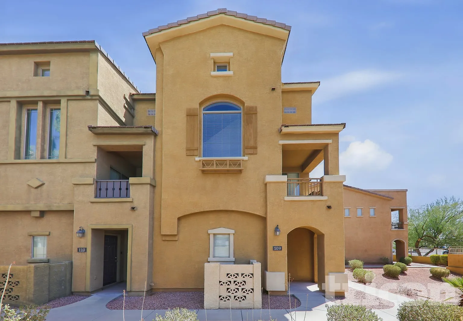 3250 W Greenway Road Unit 109 Phoenix AZ — Photo 1