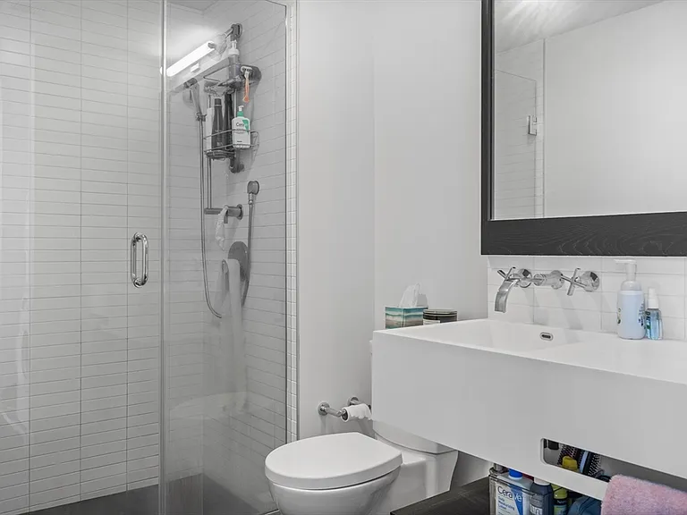 319 A St #510 — Photo 8
