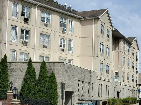 400 Mount Pleasant Avenue #3J, Mamaroneck, NY 10543