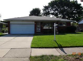 33054 Stoner Dr, Sterling Heights, MI 48312