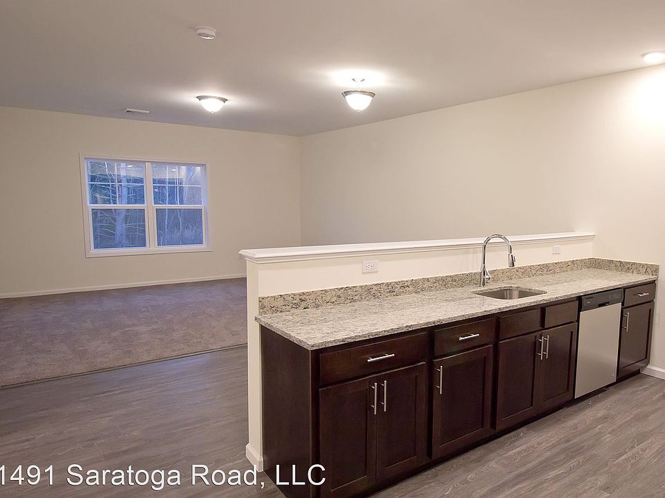 1st image of 1491 Saratoga Rd #212