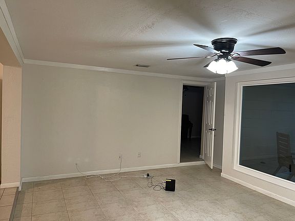 4th image of 7401 10th St N