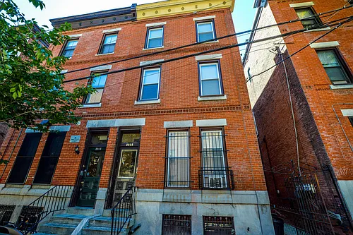 3916 Pine St #1 Photo 1