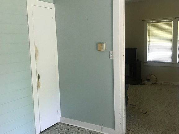 Kitchen Pantry