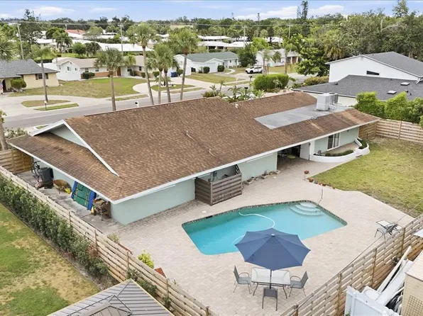 3612 S Lockwood Ridge Rd, Sarasota, FL 34239