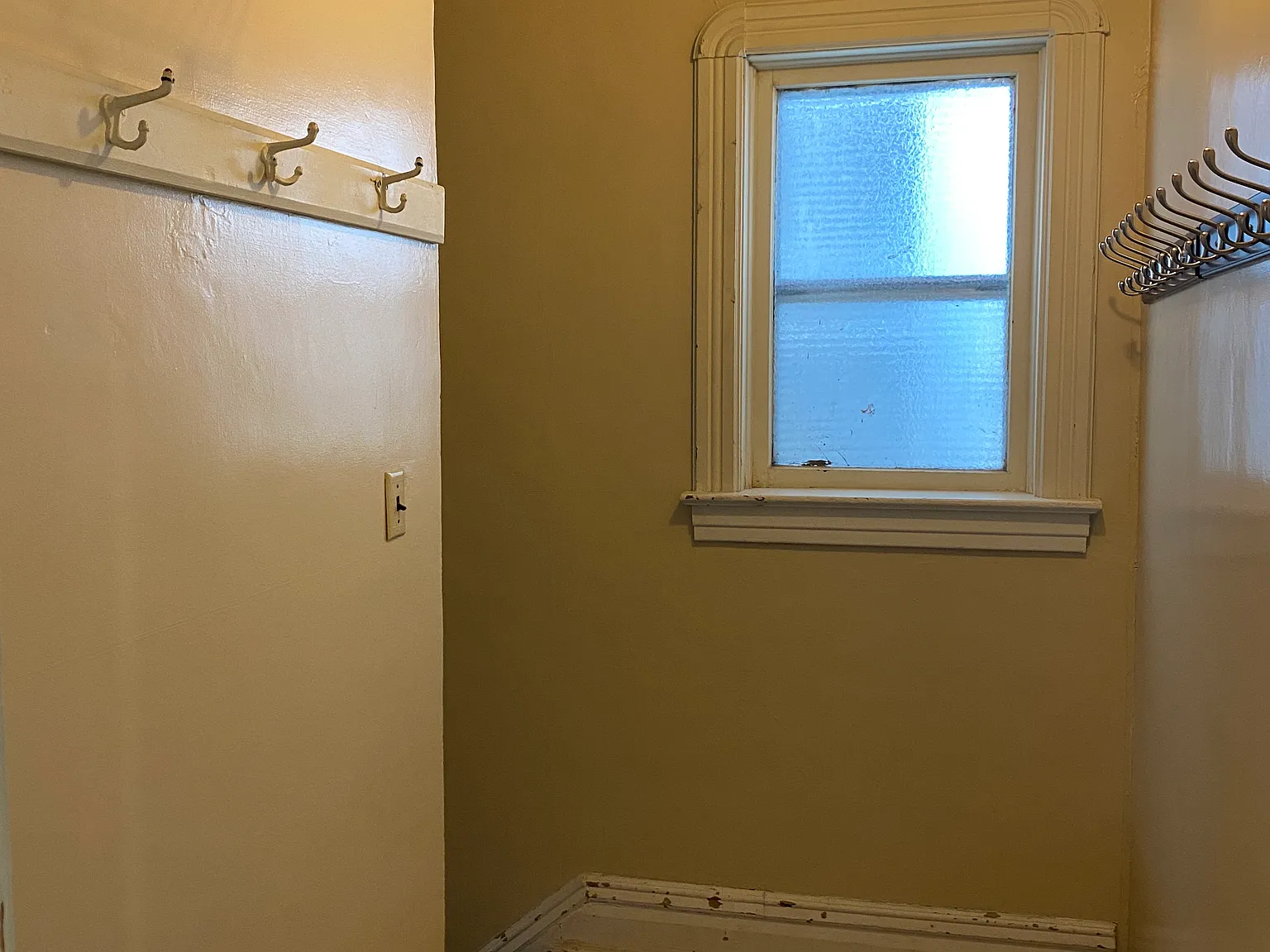 4 bed, 1866 sqft, $1,900 — Photo 4