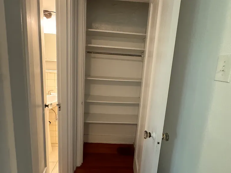384 Probasco St #9 — Photo 5