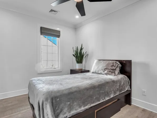 14-63 Burton Street image 24 of 35