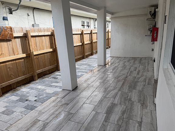 5th image of 622 NE 6th St #1
