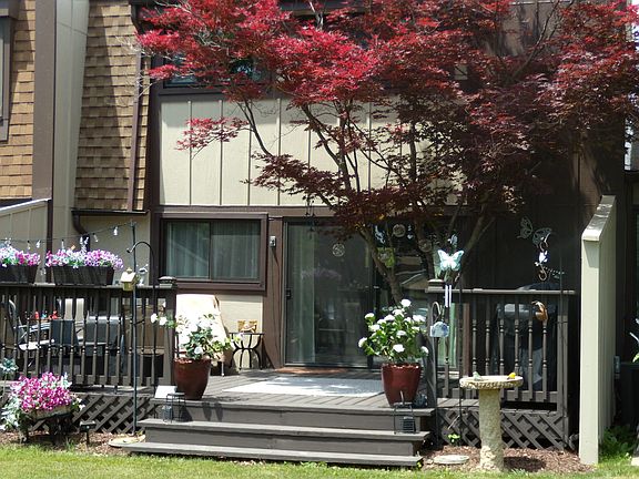 4th image of 139 Cascade Dr