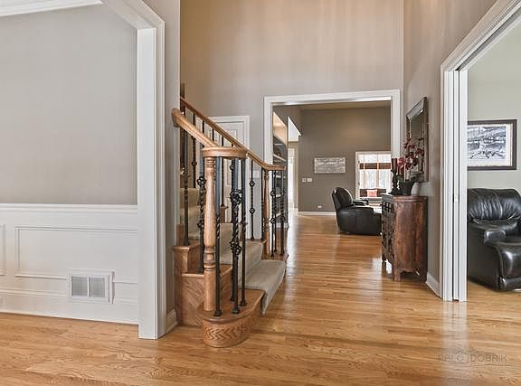 3rd image of 28621 N Champions Ct