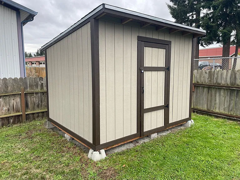555 NW Fairhaven Dr — Photo 3