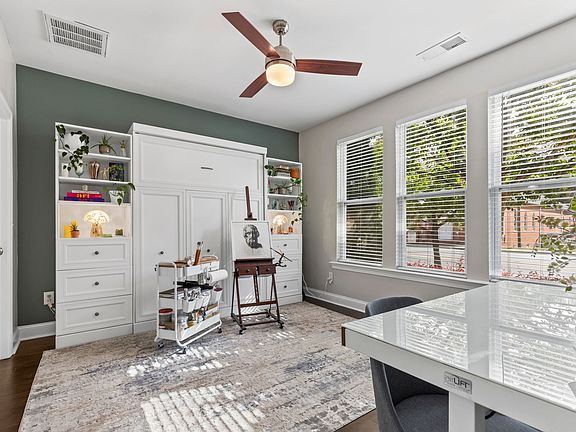 5th image of 2613 Statesville Ave