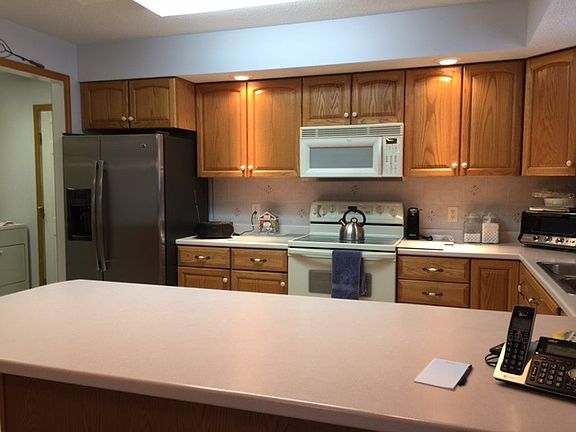 3rd image of 1 Owl Ave