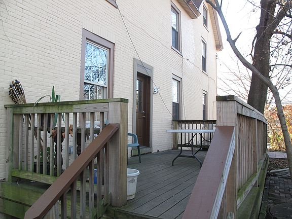 Private deck