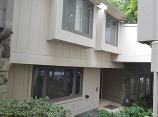 102 Lamplighter Cir, Winston Salem, NC 27104