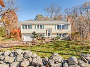 82 Wyman Rd, Billerica, MA 01821