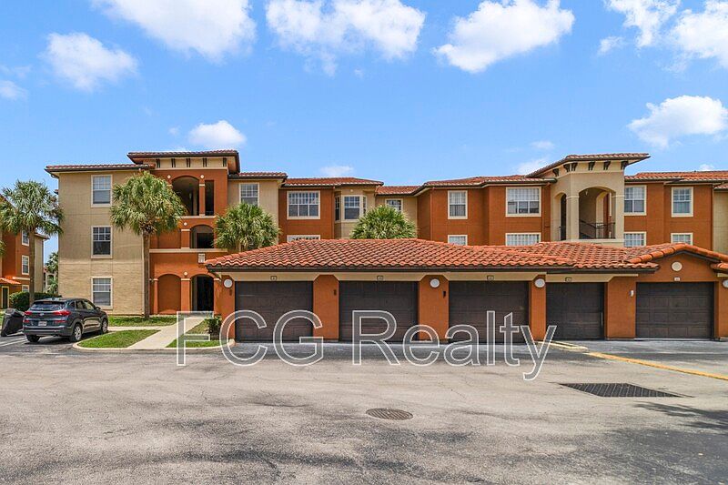 1st image of 5548 Metrowest Blvd #6-201