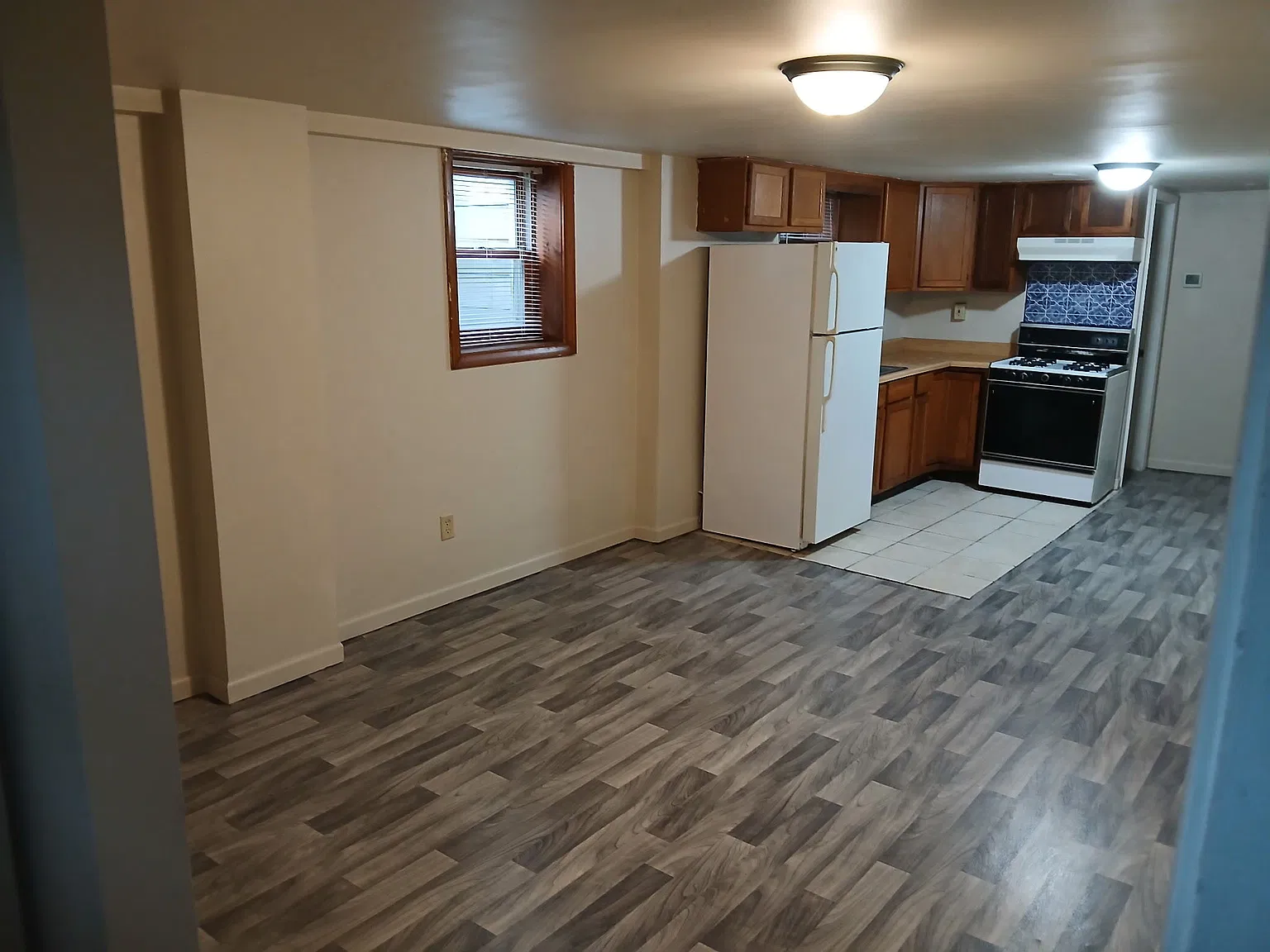 1526 South 92nd Street — Photo 3
