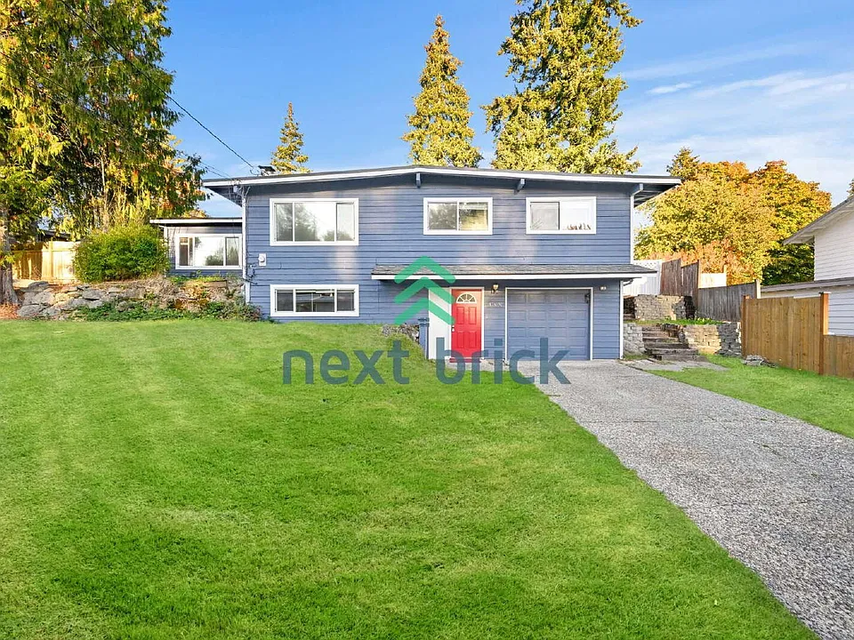 458 154th Ave SE