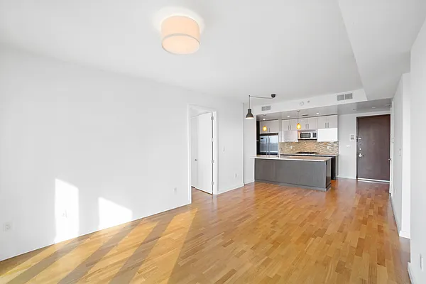 Rented by Oxford Property Group | media 24