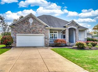 38602 Heritage Ct, Willoughby, OH 44094