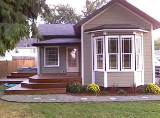 1109 W 24th St, Vancouver, WA 98660