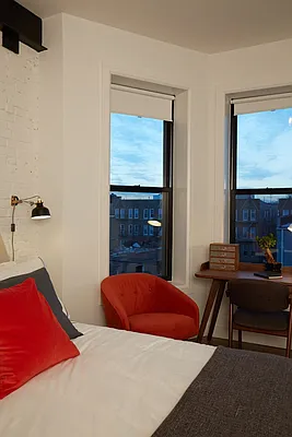 Rented by Nooklyn NYC LLC | media 8