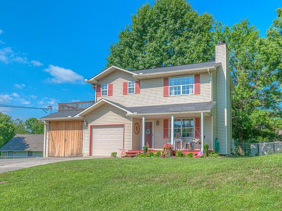2nd image of 5805 Gray Leaf Cir