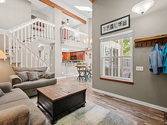 4th image of 2877 W Long Cir