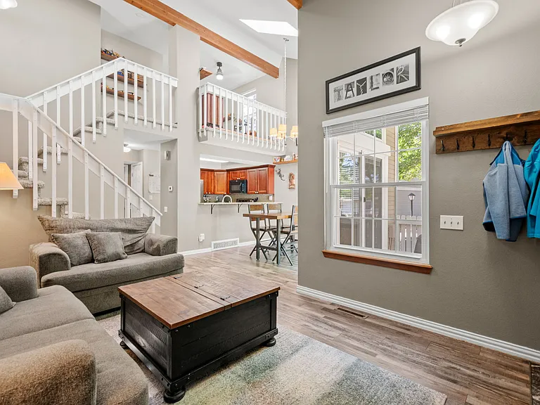 2877 W Long Cir — Photo 4