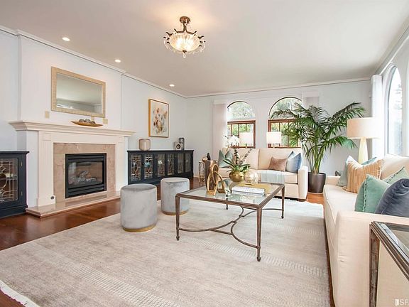 4th image of 190 San Benito Way