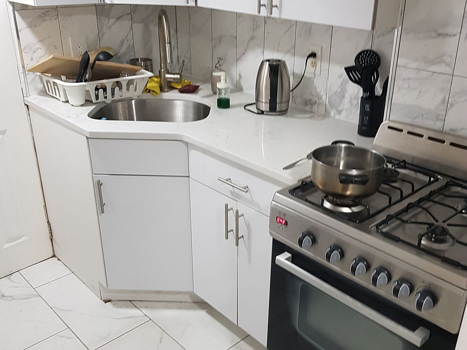 2nd image of 14426 69th Ave #1