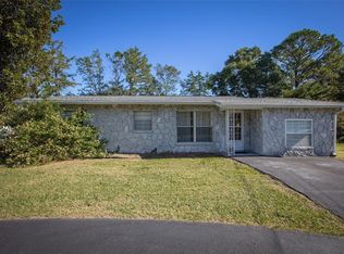 393 Hilltop Dr, Orange Park, FL 32073