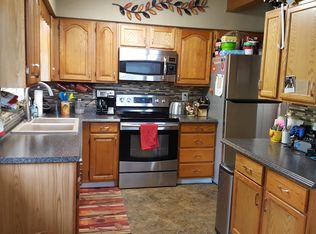 518 N Taffee Dr, Hastings, MI